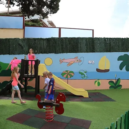 Htop Palace & 4sup #htopfun 4* Calella