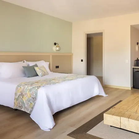 Hotel Htop Jadhe 4sup #htopbliss Calella